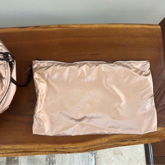 Thacker Quinn Nylon Duffle Bag Rose Gold - Picture 9 of 12